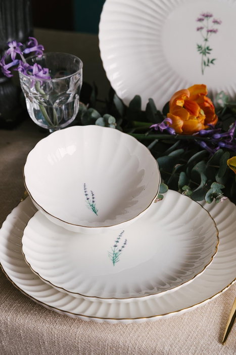 Hermia Juego para servir pasteles de 6 piezas en porcelana Multicolor Hermia Juego para servir pasteles de 6 piezas en porcelana Multicolor